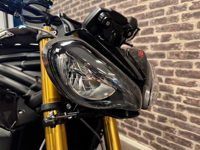 triumph - speed-triple-1200-rs