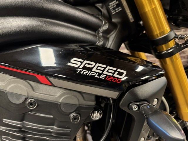 triumph - speed-triple-1200-rs