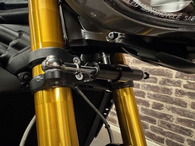 triumph - speed-triple-1200-rs