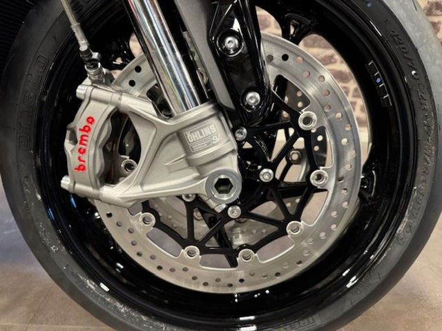 triumph - speed-triple-1200-rs