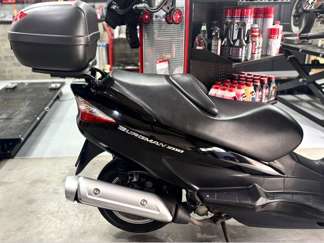 suzuki - burgman-200