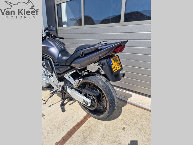 yamaha - fzs-1000--fazer