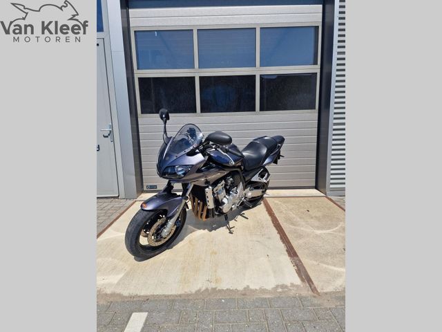 yamaha - fzs-1000--fazer