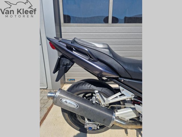 yamaha - fzs-1000--fazer