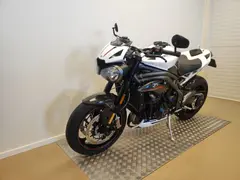 Triumph Speed Triple RS 2018 occasion – foto 7 van 10