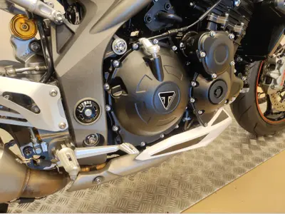 TRIUMPH SPEED TRIPLE RS – foto 4