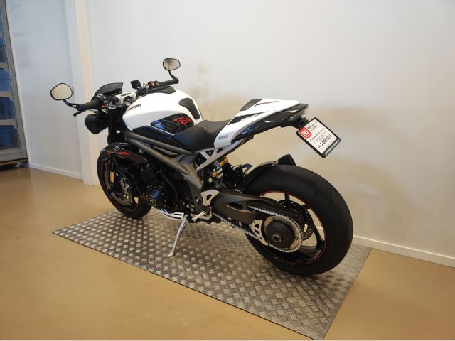 triumph - speed-triple-rs