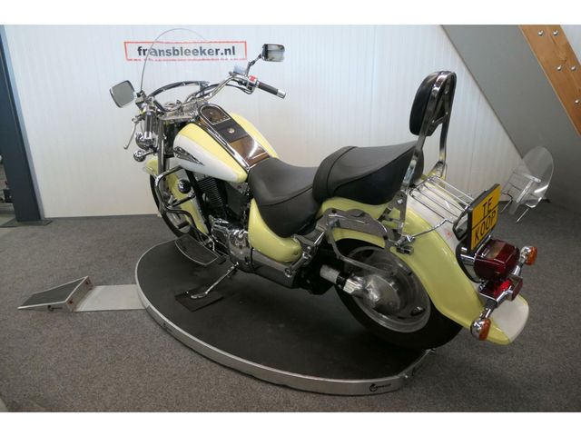suzuki - vl-1500-lc-intruder