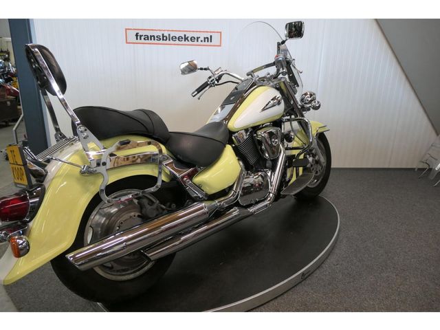 suzuki - vl-1500-lc-intruder