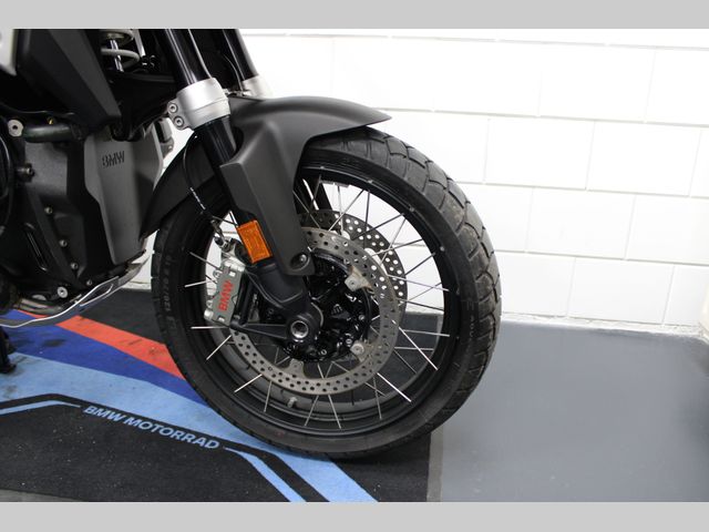 bmw - r-1300-gs