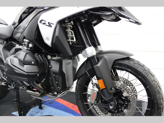 bmw - r-1300-gs