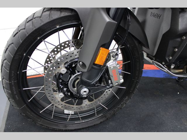 bmw - r-1300-gs