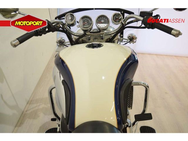 triumph - rocket-iii-classic
