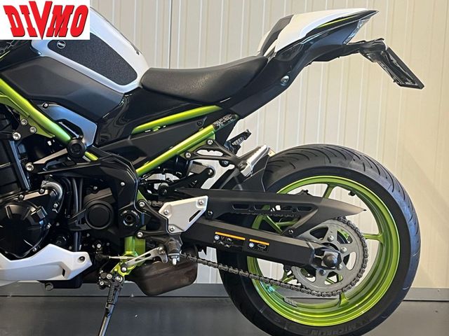 kawasaki - z900