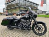 HARLEY-DAVIDSON ROAD KING SPECIAL FLHRXS