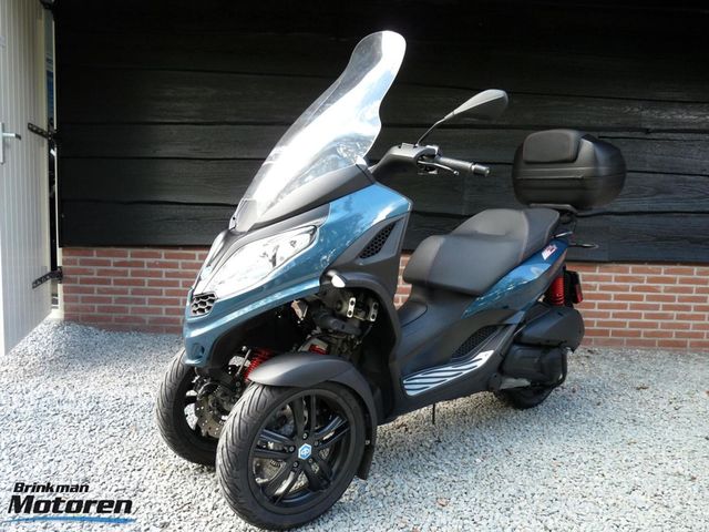 piaggio - mp3-300-hpe-sport
