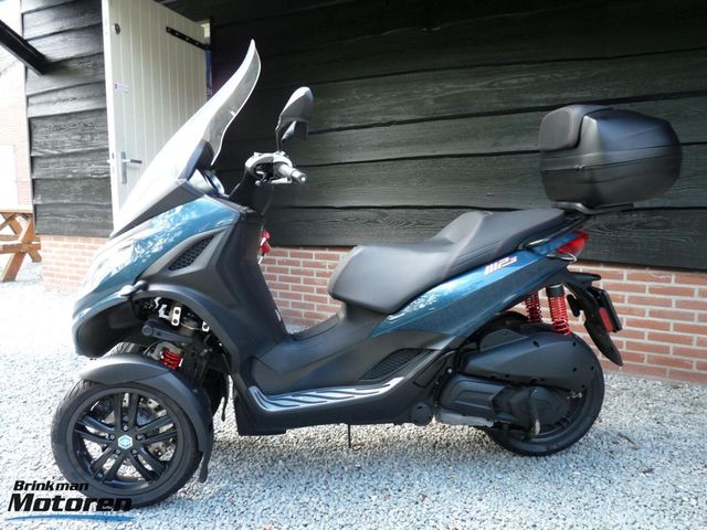 piaggio - mp3-300-hpe-sport