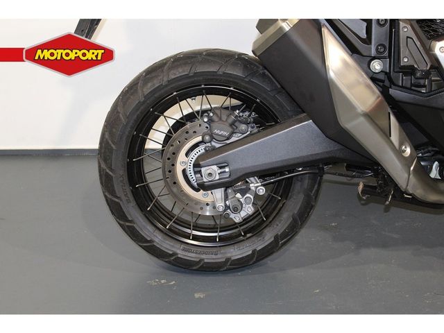 honda - x-adv