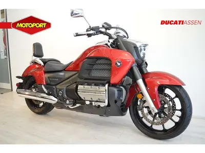HONDA F6 C GL 1800 VALKYRIE – foto 2