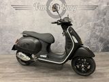 VESPA GTS SUPER TECH 300