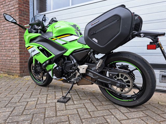 kawasaki - ninja-650-krt-edition