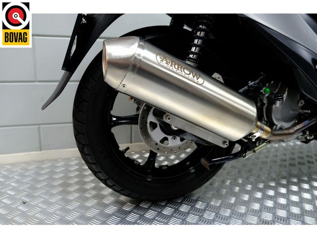 suzuki - ux-150