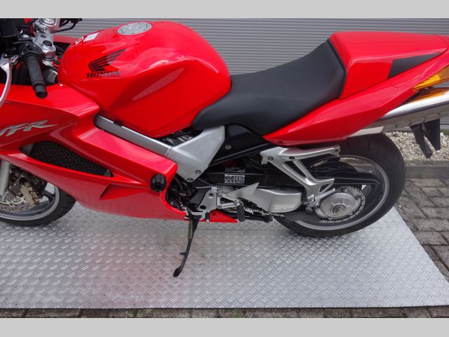 honda - vfr-800-fi-vtec-abs