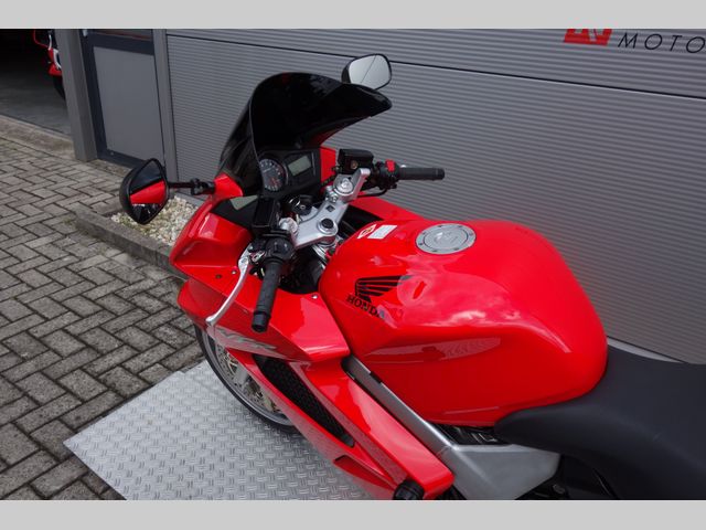 honda - vfr-800-fi-vtec-abs