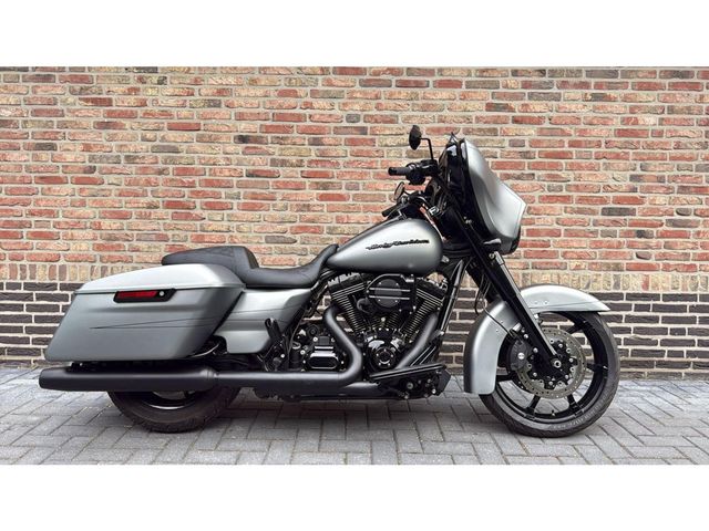 harley-davidson - street-glide-special-flhxs