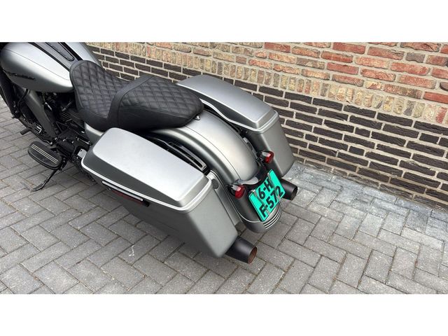 harley-davidson - street-glide-special-flhxs