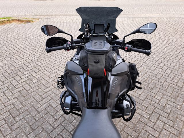 bmw - r-1250-gs-adventure