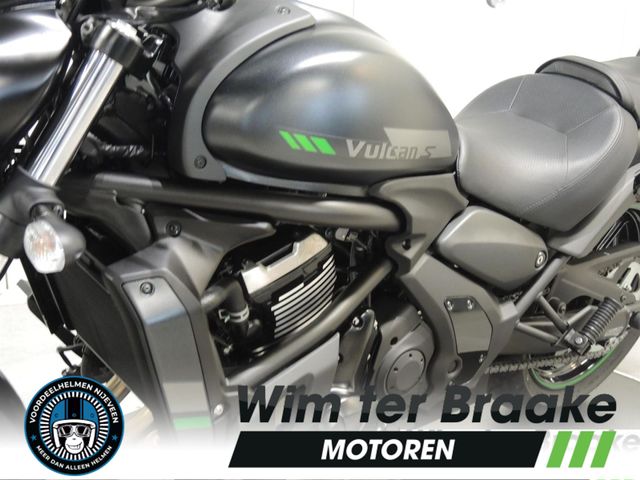 kawasaki - vn-900-classic-se