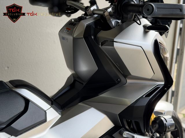 honda - x-adv