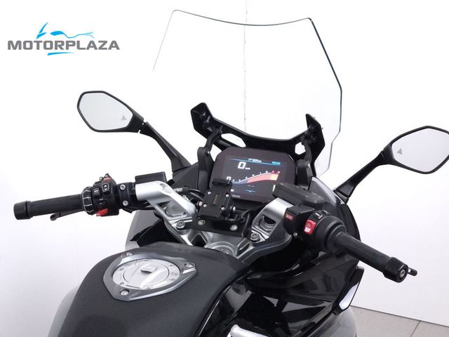 bmw - r-1300-rs