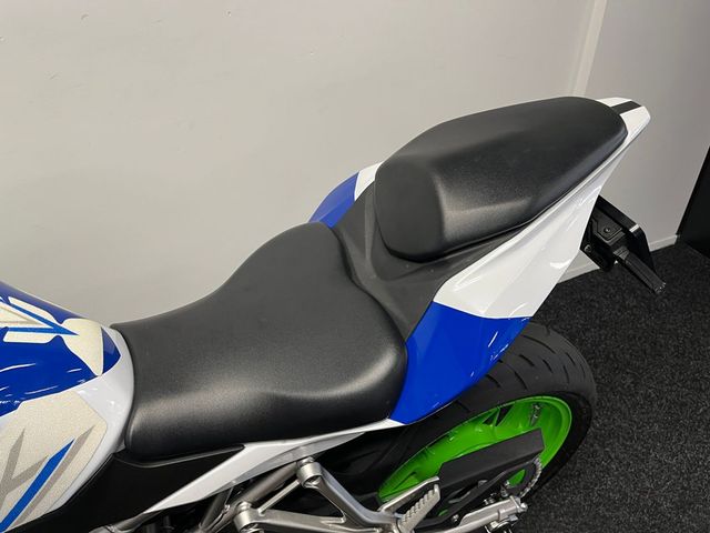 kawasaki - ninja-zx-4rr