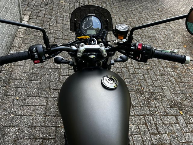 triumph - street-twin
