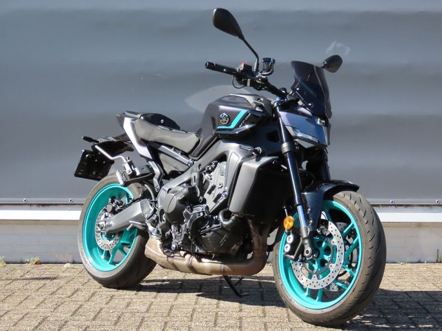 yamaha - mt-09-y-amt