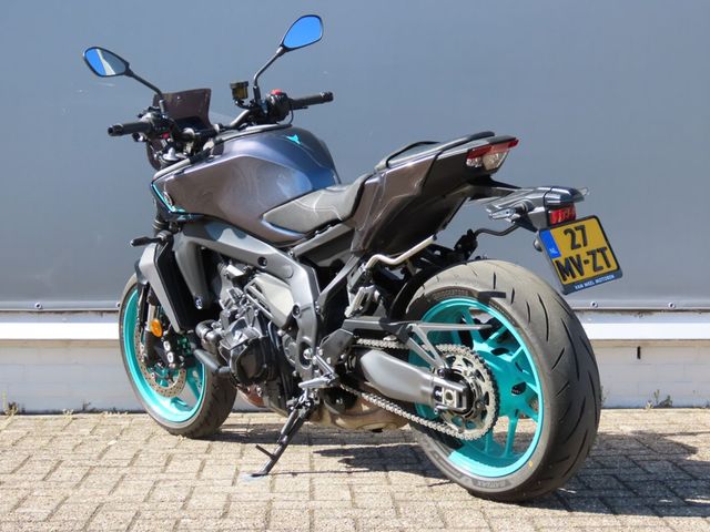 yamaha - mt-09-y-amt