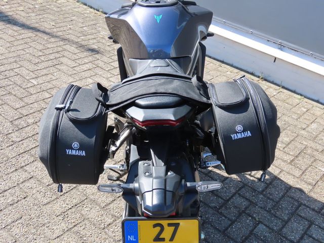 yamaha - mt-09-y-amt