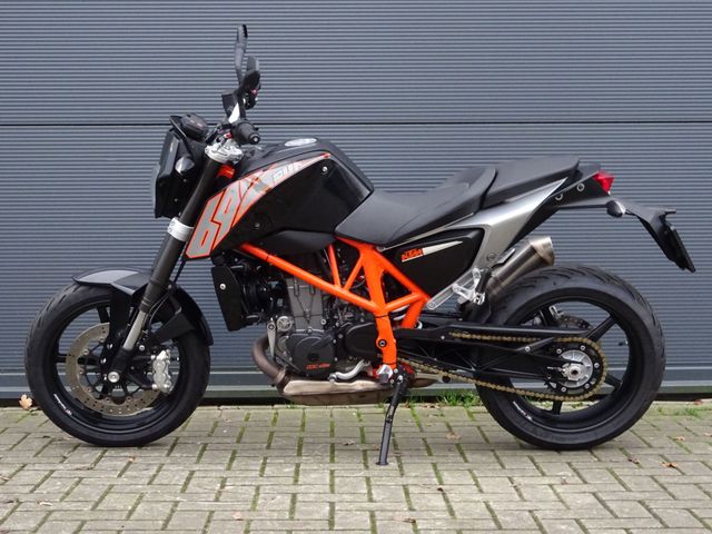 ktm - 690-duke