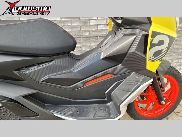 aprilia - sr-gt-200