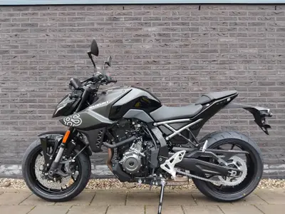 SUZUKI GSX-8S – foto 2