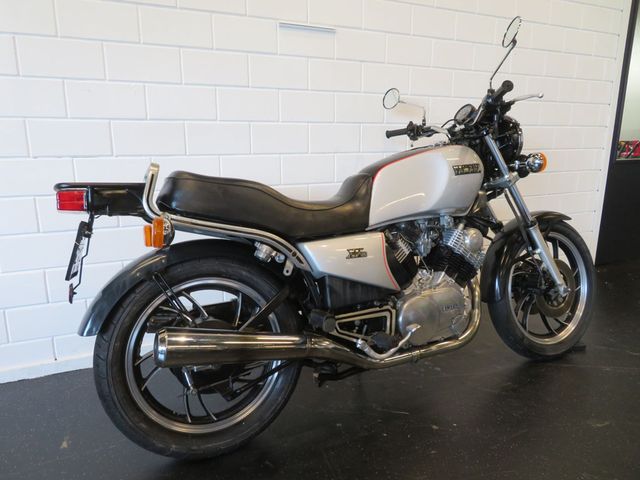 yamaha - xv-920