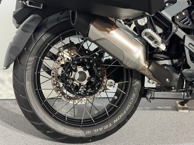 bmw - r-1300-gs-adventure-karakorum
