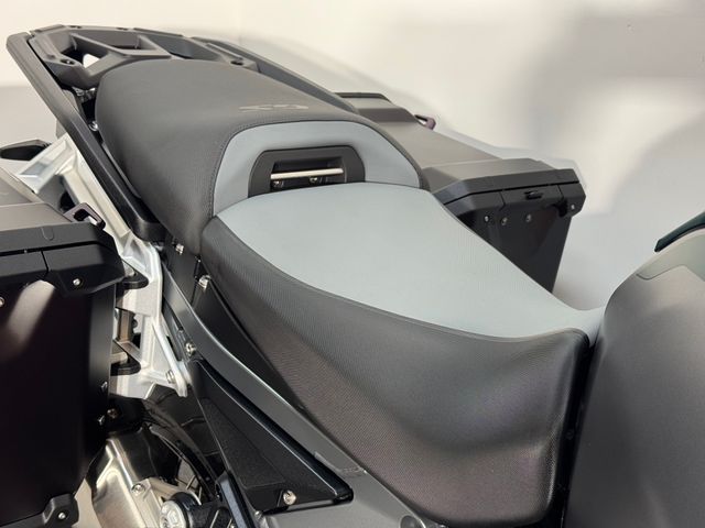 bmw - r-1300-gs-adventure-karakorum