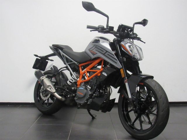 ktm - 125-duke