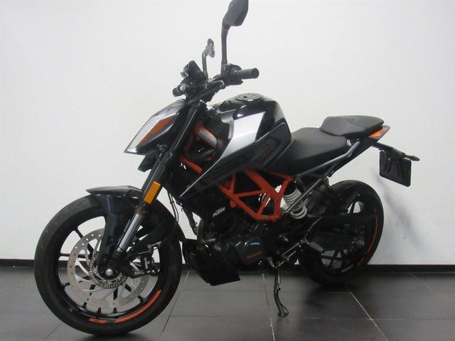 ktm - 125-duke