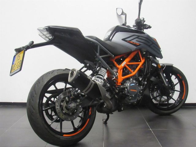 ktm - 125-duke