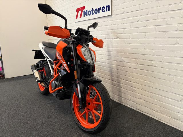 ktm - 390-duke