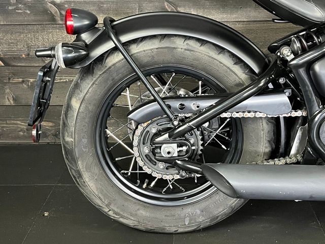triumph - bonneville-bobber-black